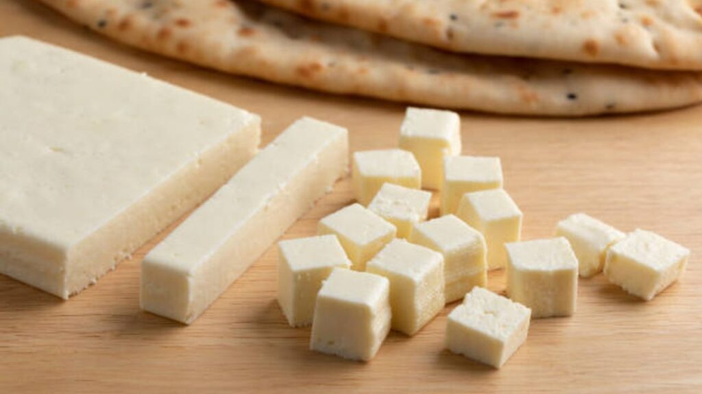 কাঁচা পনির খাওয়ার উপকারিতা