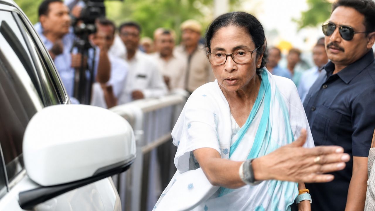 Can Bengal Get New CM If Mamata Does Not Resign